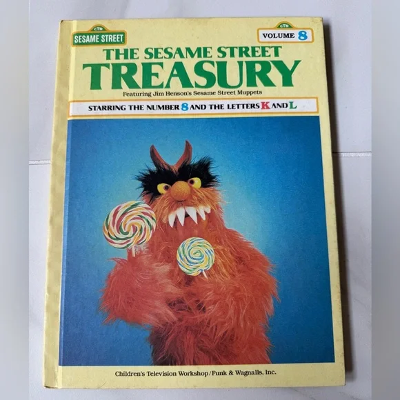 Vintage 1983 Sesame Street Treasury Volume 2 Illustrated Story Picture Book - Picture 1 of 7